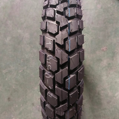 インメトロ証明書付きの黒いチューブレスバイクタイヤ 110/90-17