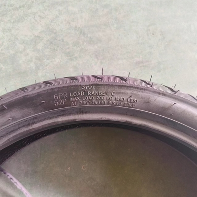 ナイロンチューブレスバイクタイヤ 100/80-17 OEM 青島で受付 積載ポート