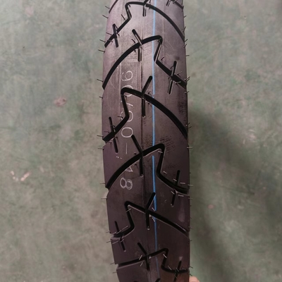 原材料 天然ゴム 鋼 ナイロン 90/90-18 モーターサイクルのタイヤ