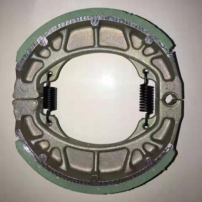 直接供給 中国のスペアパーツと他の バイクブレーキシューと写真