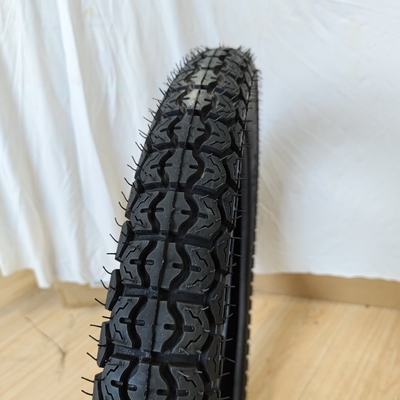 製品 3.00-18 自動車用チューブレスタイヤ