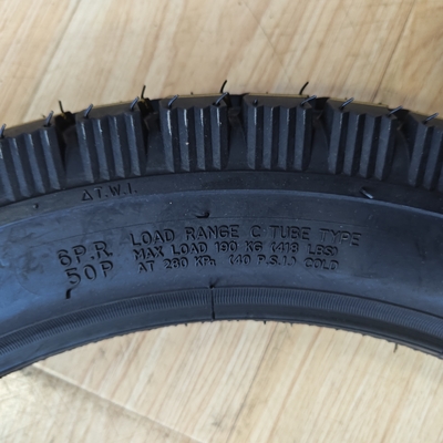 6PR/8PR Ply Rating 3.00-17 耐磨タイヤ