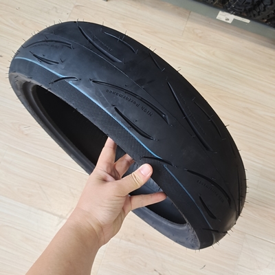 天然ゴム鋼ナイロン140/60-17 プロモーターサイクルのタイヤ 青島