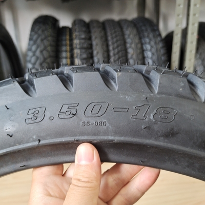 6pr/8pr 天然ゴムモーターサイクルのタイヤとタイヤの内管