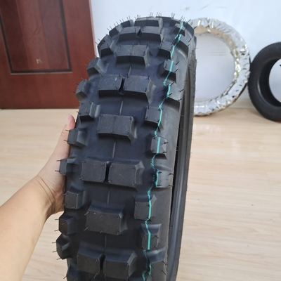 オフロードモーターサイクルのタイヤ 140/80-18 ブラックデザインと6PR/8PR プリレーティング
