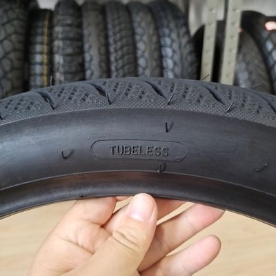 ネイロン90/90-17 ナチュラルゴムステール ベネズエラ市場向け バイクタイヤと内管