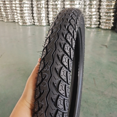 モーターサイクルのタイヤ タイヤ3.00-18 自然ゴム 鋼ナイロン 受け入れられるOEM 提供