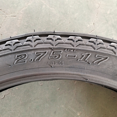サイクルのタイヤ2.75-17 サイクルのタイヤ2.75-17 サイクルのタイヤ2.75-17