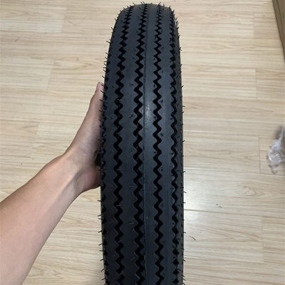 4.50-18/350-18/400-18/400-19 モーターサイクルのタイヤ販売で最高のパフォーマンスを得ます