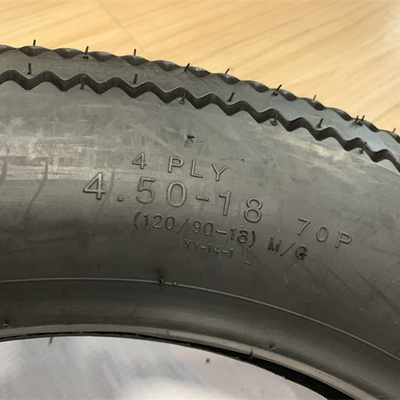 4.50-18/350-18/400-18/400-19 モーターサイクルのタイヤ販売で最高のパフォーマンスを得ます