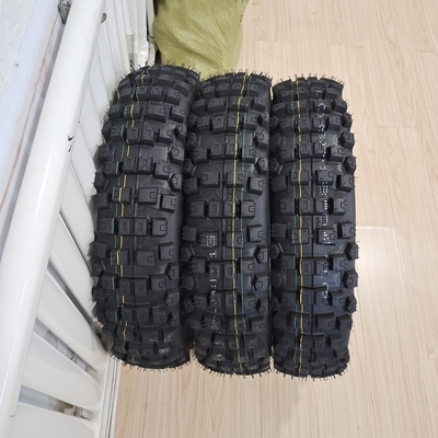 17 インチ 6 PR 3.00-17 モーターサイクルのタイヤ