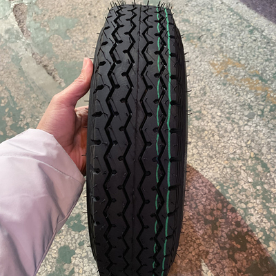 バジャージュ・トライホイール・パイヌ 青島港 荷乗 4.00-8 モーターサイクルのタイヤ管