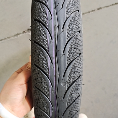 モーターサイクルのチューブレスタイヤ 80/90-17 70/80-17 70/90-17 90/80-17 6pr/8pr Ply Rating