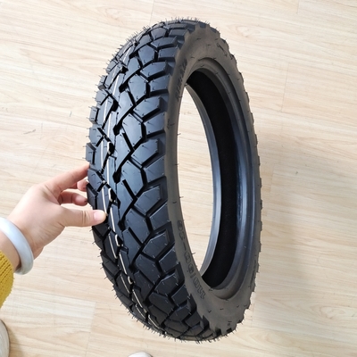 35%~55%ゴム含有量 パネウマティック型厚くされたバイクタイヤ 110/90-16