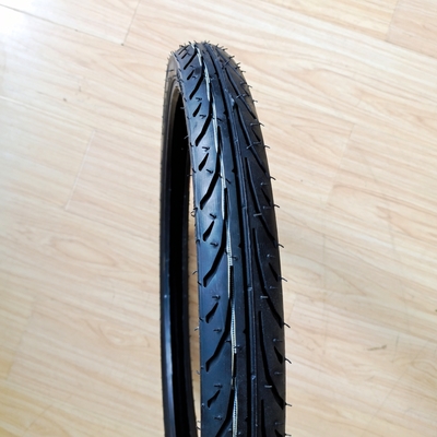 6PR/8PR ゴム含有量 35%-55% 道路用オートバイタイヤ 45/90-17 50/90-17 モーター部品