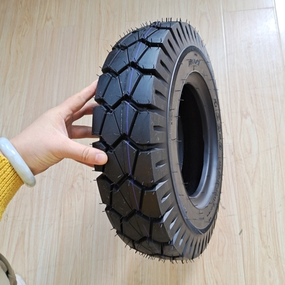 OEM 対応するオートバイタイヤ 高速タイヤ 4.00-8 天然ゴム鋼ナイロン
