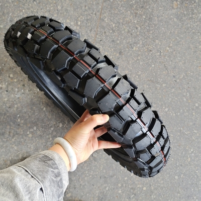 120/90-18 ナチュラルゴムとOEM受容可能な高強度バイクタイヤ