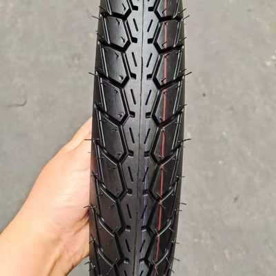 6pr/8pr Ply Rating モーターサイクルのタイヤ 70/100-17 60/100-17 TT カンボジア市場用タイヤ
