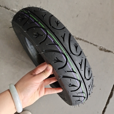 青ダオ 荷乗港 2.75-16 2.50-17 2.75-17 タイヤケース付きバイクタイヤ