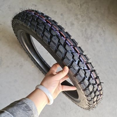 超ゴムモーターサイクルのタイヤ 3.00-17 タイヤサイズとタイヤケース 110/90-18