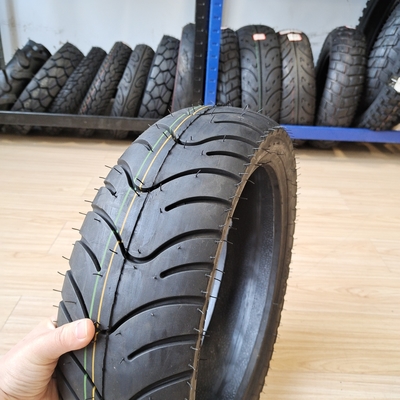 モーターサイクルのタイヤ 4.00-8 生産容量1日5000台 ハーレー・デビッドソン スクーター