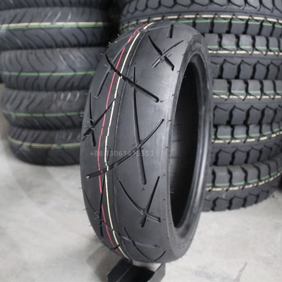 摩托車用アクセサリーに交換/修理のために10.5 張力強さスクータータイヤを販売