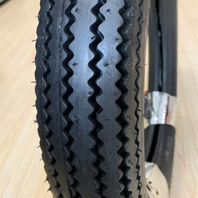 市場をリードする張力強さ 10.5 モーターサイクルのタイヤ 4.00-19 アフリカ市場向け