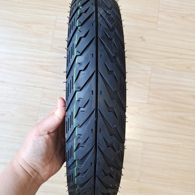 14 輪 バイク タイヤ 80/90-14 荷乗港 青ダオ港 タイヤカバー