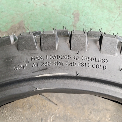 黒色4.10-18 8PR チューブレスバイクタイヤ 35%-55%ゴム含有量 青島
