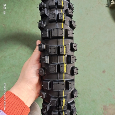 供給 重荷用 トューブレス モーターサイクルのタイヤ 3.00-17 都市用タイヤ