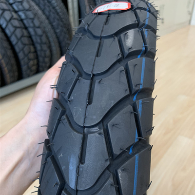 青島港 荷装 90 90 18 モーターサイクルのタイヤ 生産容量1日5000台