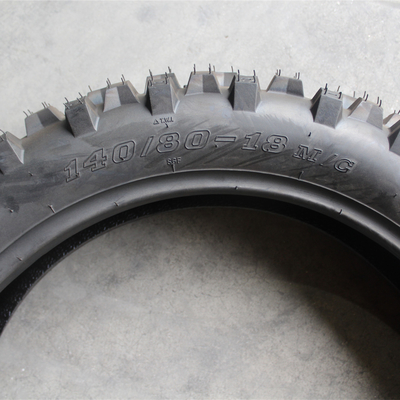 140/80-18 140/80r18 アメリカとロシアのライダーの旅用のソフトオフロードバイクタイヤ