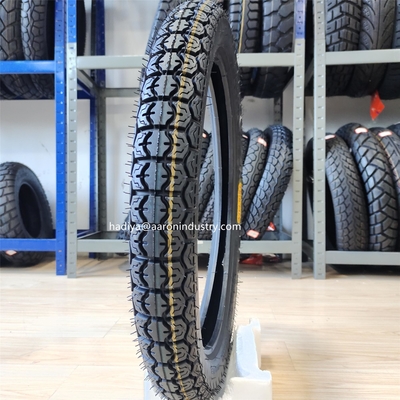 300-17 300-18 2.3/2.6KG ゴム含有量 35%-55% 南米市場向けモーターサイクルタイヤ