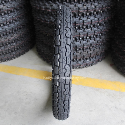 300×17 6PR/8PR モーターサイクルのタイヤ 3.2/3.4KG 3.2/3.4KG 重量容量