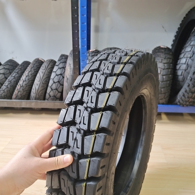 超4.50-12 トューブレスバイクタイヤ OEM 対応