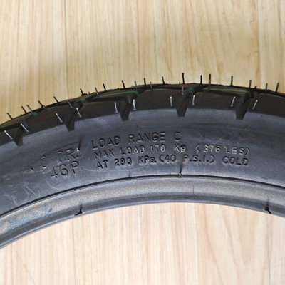 90/80-16 ブラックタイヤ カーブ バイクタイヤ あなたのビジネスニーズにぴったり