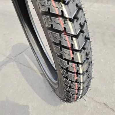 自然ゴム鋼ナイロン原材料 3.00-17 バイクタイヤと 2021 デザイン