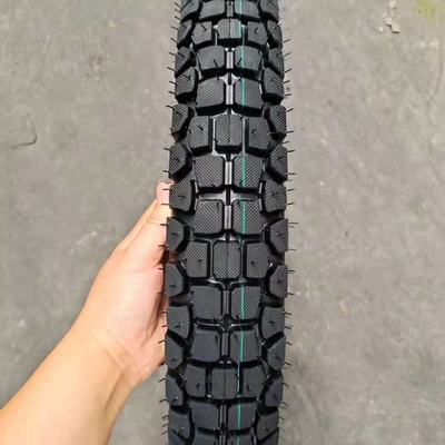 モーターサイクルのタイヤ 2.75-17 先端技術付きのチューブレスタイヤケース