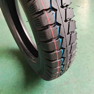 チンダオ港の荷乗バイクタイヤ450 12 35%~55%ゴム含有量