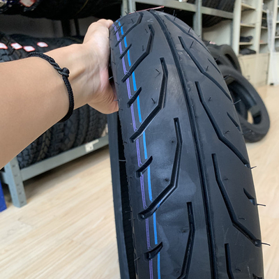 90/90-17 モーターサイクルのタイヤ 20000 KM の耐久性タイヤキャッシング