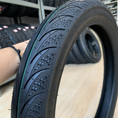 モーターサイクルのタイヤ 80/90-17 競争力があり,生産能力は1日5000台