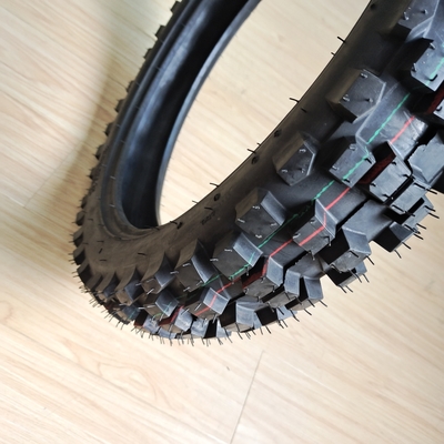 35%~55%ゴム含有量 バイクタイヤ 4.10-18 青島港の自社DOT ISO CCC SONCAP