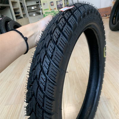 20000 KM ワークライフ モーターサイクルのタイヤ 2.75-17 47 L マジオンからディープパターンのデザイン