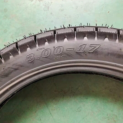 青ダオ港 積載 300X17 ファイアストーンタイヤ 延長使用寿命のバイク