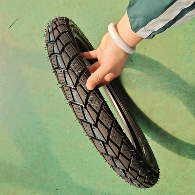 ディープデザイン モーターサイクルのタイヤ 275-17 5000 pcs / 日容量とディープパターンデザイン