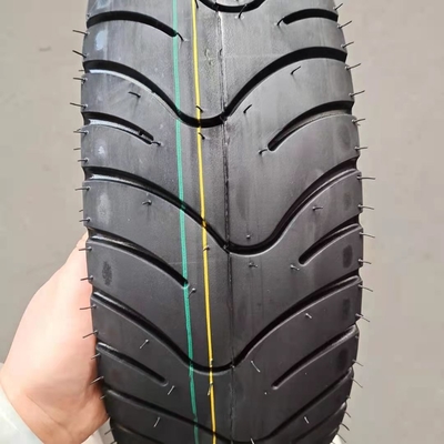 超ゴムモーターサイクルのタイヤ 140/70 17 モーターサイクルの装荷ポート 青島港