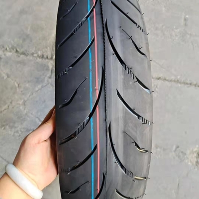 超ゴムモーターサイクルのタイヤ 140/70 17 モーターサイクルの装荷ポート 青島港