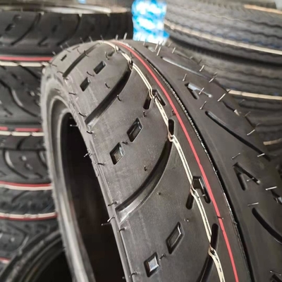 超ゴムモーターサイクルのタイヤ 140/70 17 モーターサイクルの装荷ポート 青島港