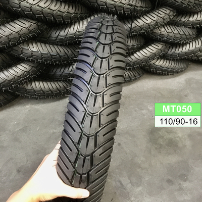 18インチモーターサイクルのインナーチューブ 6 PR プライ評価と25-30日配達時間