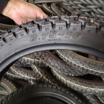 LLantas Kenda Para Moto 275x18 荷乗港 青島港 タイヤ バイク 275x18 2.9KG